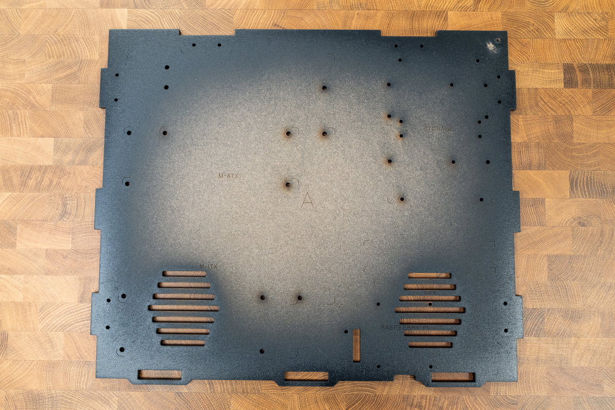 Black wooden Picade Max base panel A