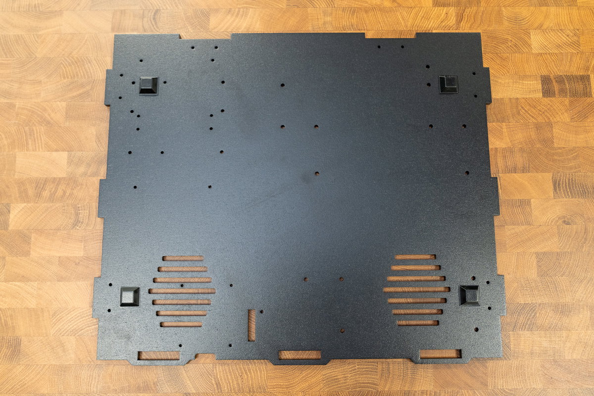 Picade Max panel A with feet attached to the black side