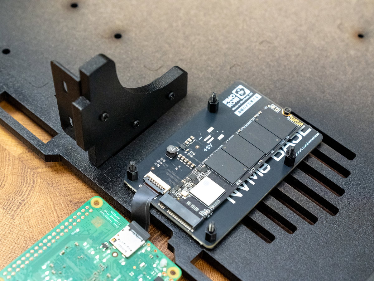 7mm M2.5 standoffs fitted above the NVMe Base