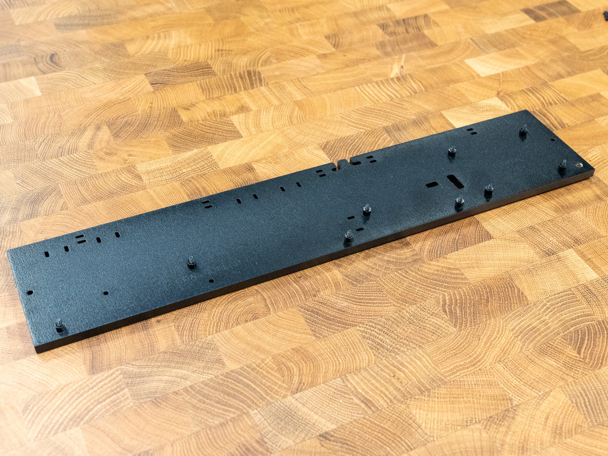 Short M2.5 standoffs fitted to the screws on panel K