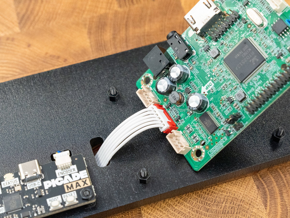 Larger display driver board and its white display cable