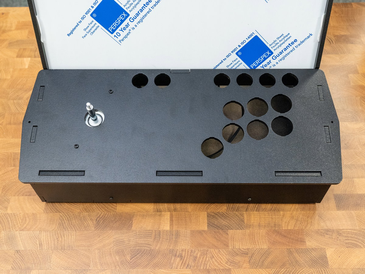 One-player console assembly positioned on the front of the Picade Max