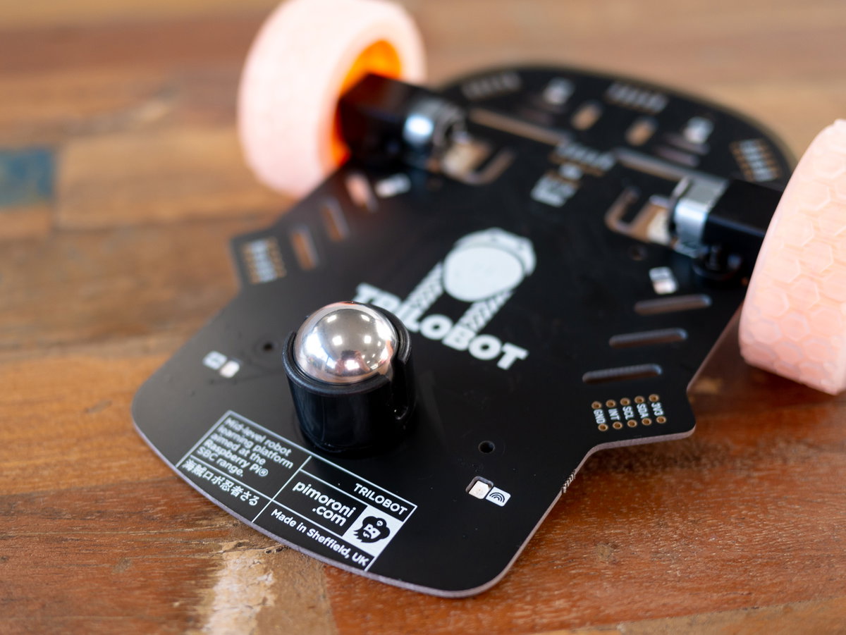 Castor inserted in castor housing