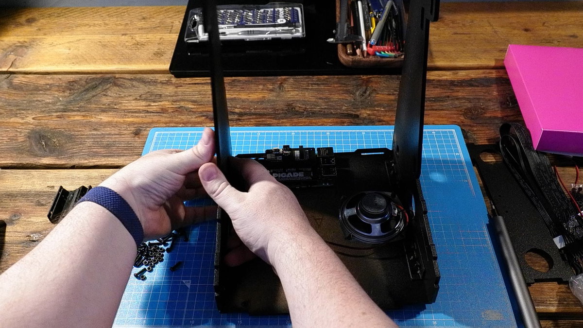 Side panel B attached to the Picade cabinet