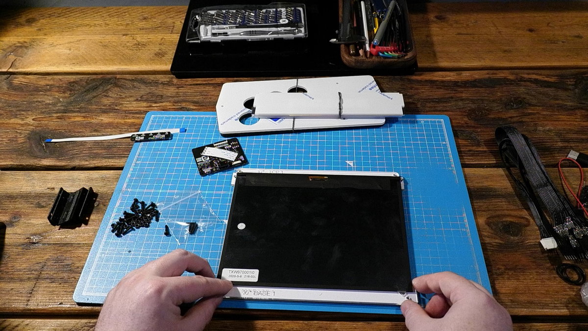 Screen assembly with 10" TOP 1 added