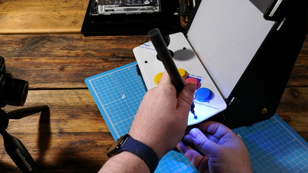 Console assembly secured through the acrylic with M3 fixings