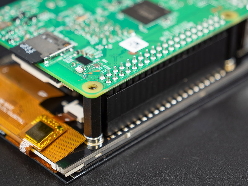 HyperPixel 4.0 attached to Pi